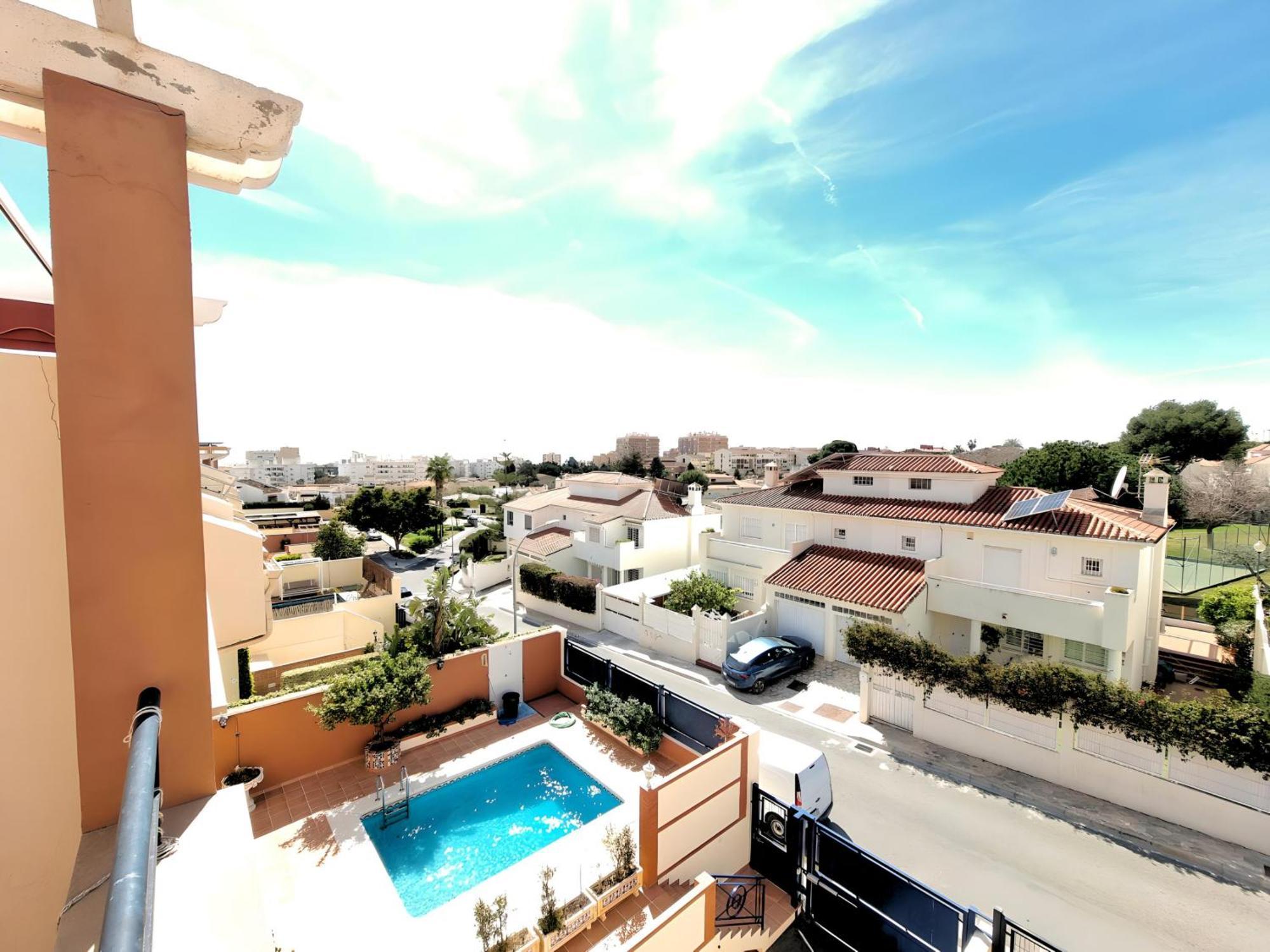 Stunning Home With Outdoor Swimmingpool, 4 Bedrooms And Wifi ベナルマデナ エクステリア 写真